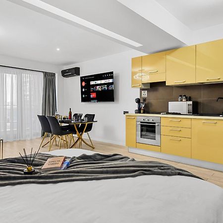 Central Deluxe By Rh Living بوخارست المظهر الخارجي الصورة