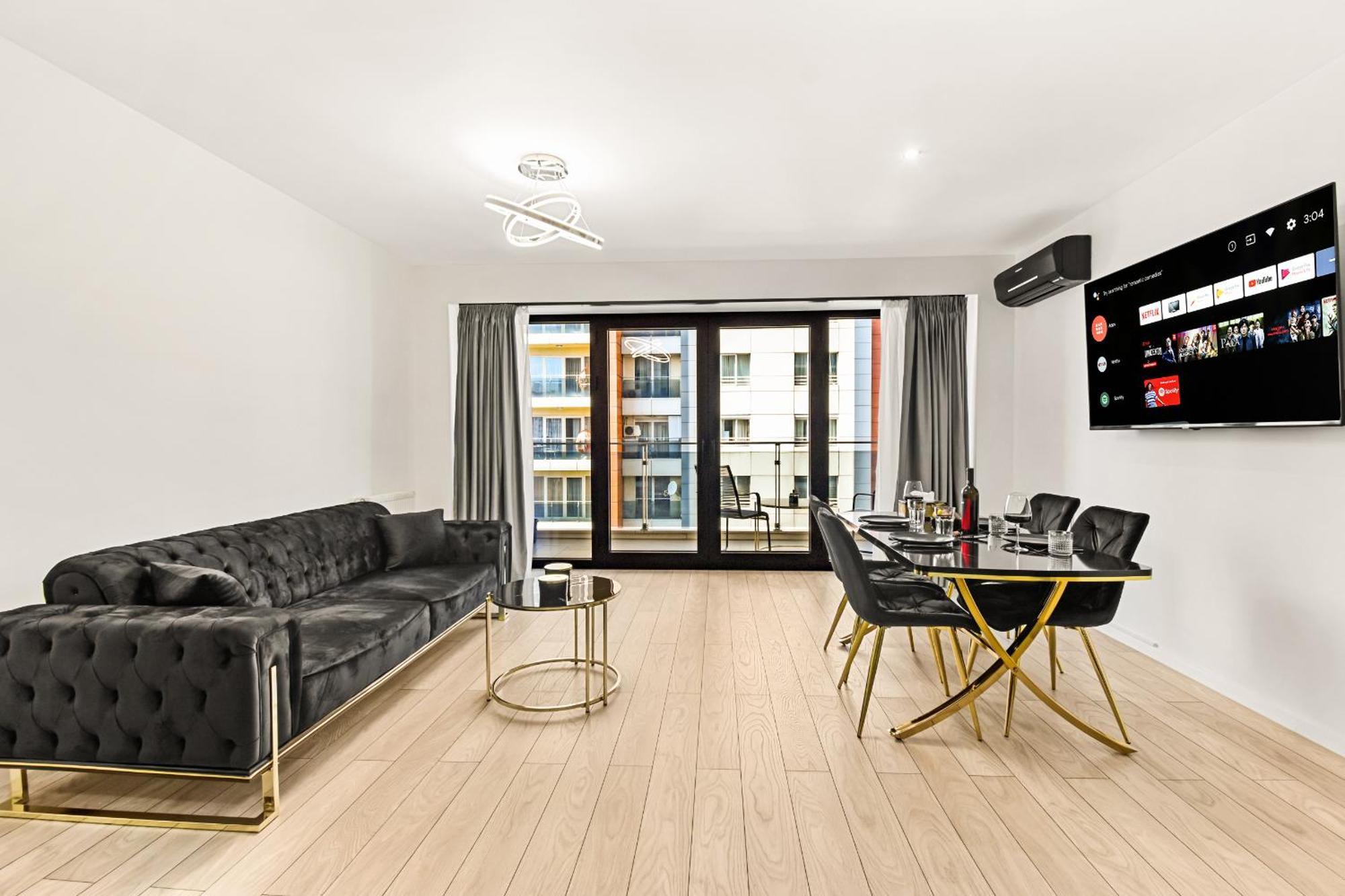 Central Deluxe By Rh Living بوخارست المظهر الخارجي الصورة