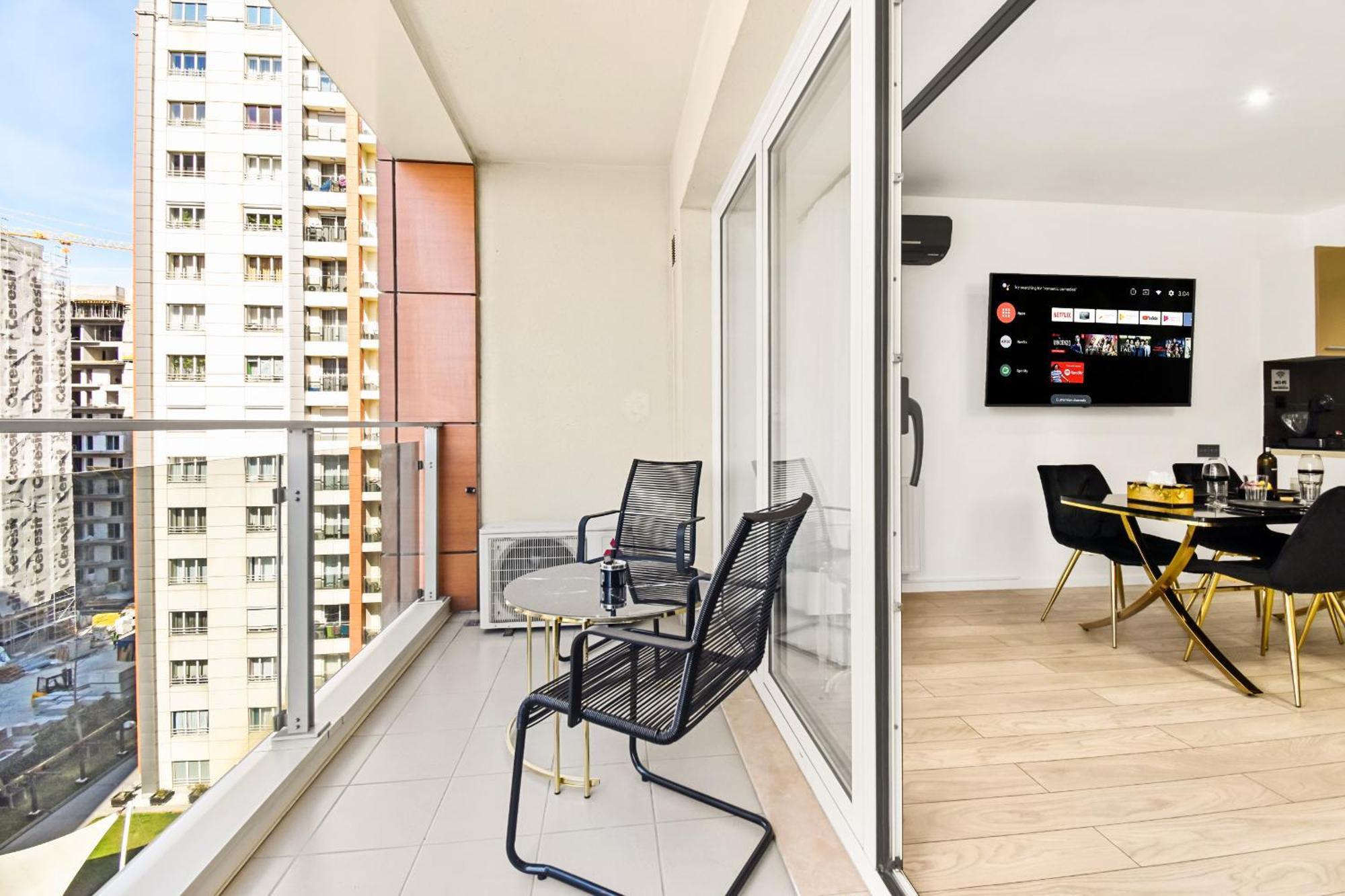 Central Deluxe By Rh Living بوخارست المظهر الخارجي الصورة